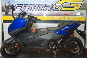 NUOVO Yamaha T Max 560 -2026 Pronta consegna