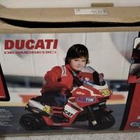 Moto Ducati Desmosedici