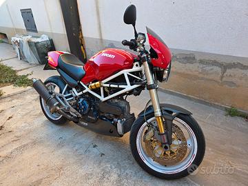 Ducati Monster 900ie