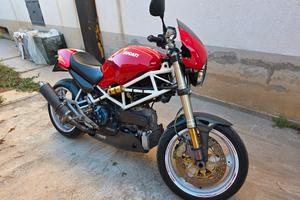 Ducati Monster 900ie