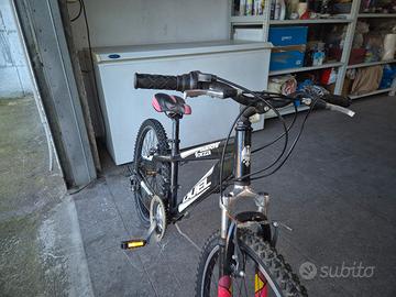 Mountain bike bianchi ruote 20