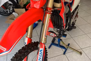 HONDA CRF 450 rx special red moto