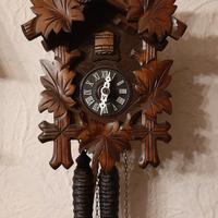 Orologio a cucu in legno