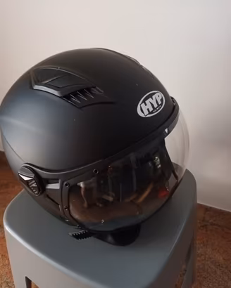 casco per moto 