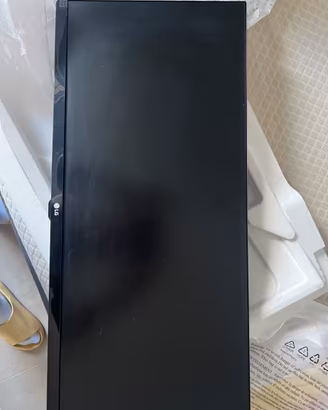 monitor 32” lg nero