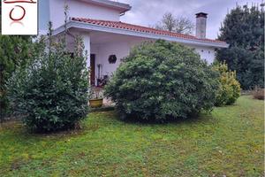 BELLA PORZIONE DI BIVILLA CON AMPIO GIARDINO