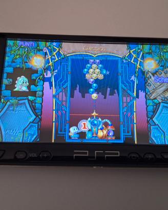 Sony PSP 2004 + accessori + borse 