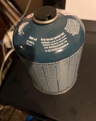Bombolette 900 e  230 ml gas per campeggio
