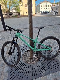 Bici YT Izzo Core 2 2024