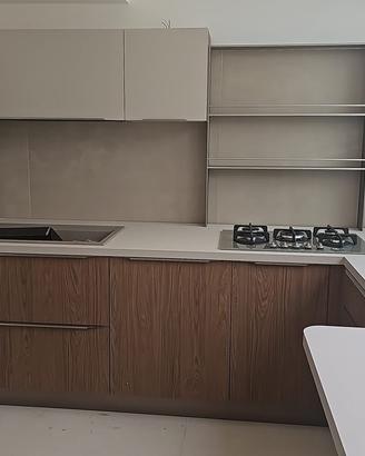 Cucina grande come nuova