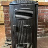 Stufa a legna Argo 250  in ghisa-
