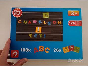 Kit lettere magnetiche+parole in inglese Playtive