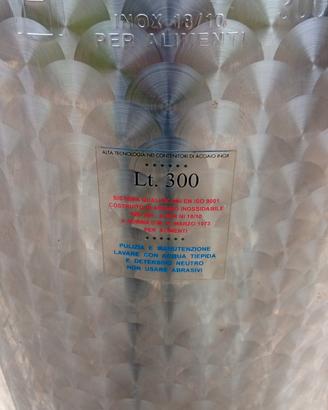 Serbatoio inox Vino 300 litri galleggiante a olio