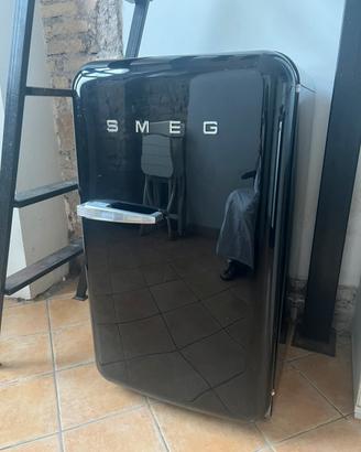 Frigo smeg nero