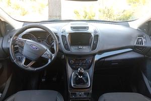 Ford kuga titanium 