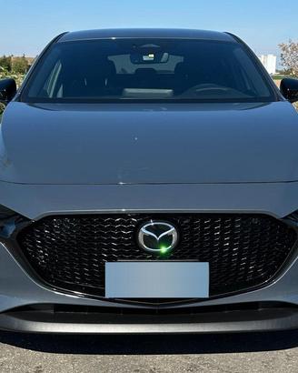 Mazda 3 IV 5 porte 5p 2.0 m-hybrid Homura 150cv