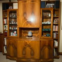 Mobile / libreria elegante da soggiorno