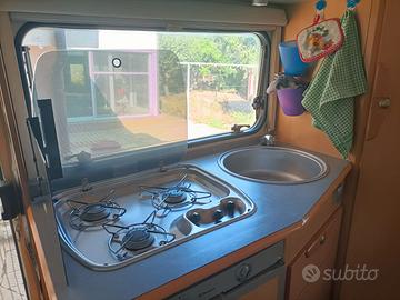 Camper Adria serie 70 573 DS
