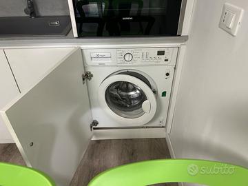 Lavatrice ad Incasso Electrolux LI1470E