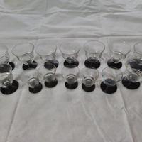 Set di bicchierini da liquore vintage