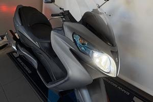 Suzuki Burgman 400-2016
