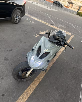 Pezzi phantom f12/minarelli (leggere descrizione)