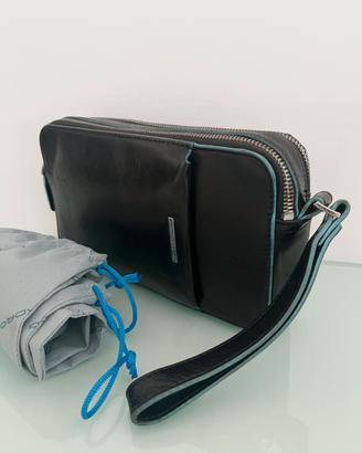 Pochette piqadro pelle blu
