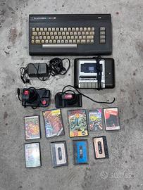 Lotto Vintage Commodore 16 + Accessori e Giochi