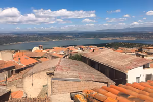 Casa indipendente a Sorradile (OR) con giardino