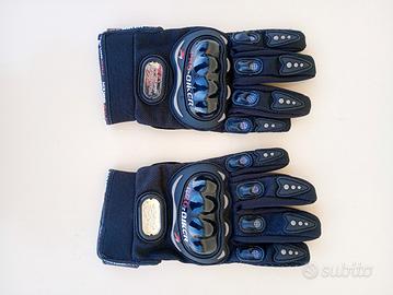 Guanti per moto 
