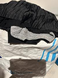 Busta di vestiti usati bambini