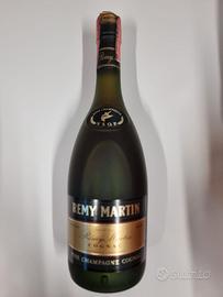 COGNAC RE'MY MARTIN V.S.O.P. FINE CHAMPAGNE