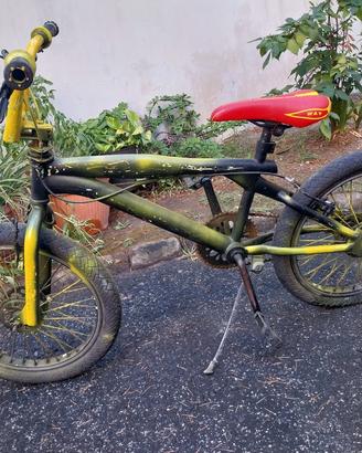 bicicletta bmx