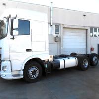 Autocarro DAF XF 510 6x2 passo 4.200