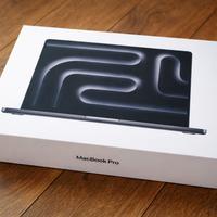 Apple MacBook Pro 14" M4  - 12 Cpupro 16 gpu 512 