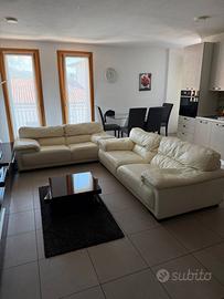 Coppia Divani 3+2 Posti Ecopelle