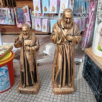 Statue Padre Pion