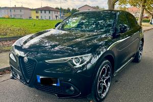 ALFA ROMEO STELVIO 210 cavalli 12 / 2022 Q4 VELOCE