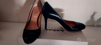 Scarpe Baldinini numero 38 in pelle 