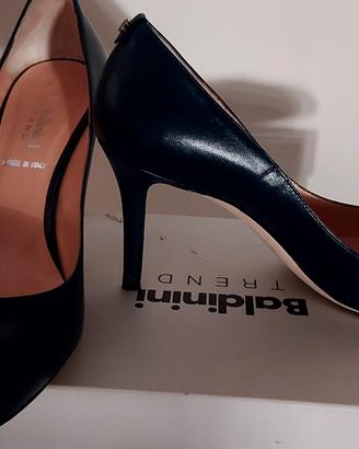 Scarpe Baldinini numero 38 in pelle 