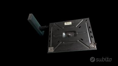 Mensola a muro per Tv CRT