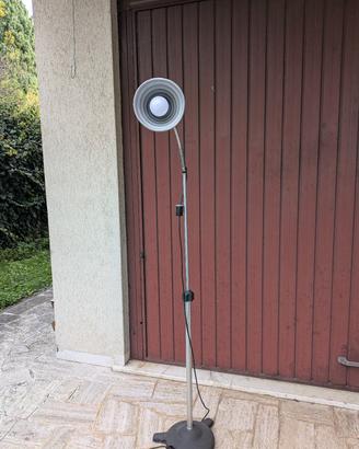 Lampada da terra 
