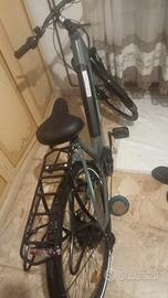 bicicletta elettrica NUOVA