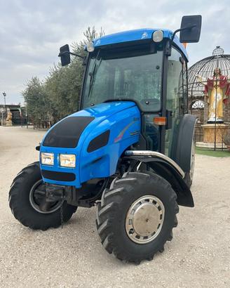 TRATTORE LANDINI MISTRAL 50 FRUTTETO 4 X 4