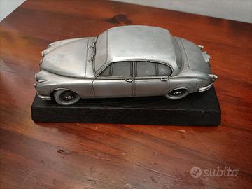 Modello Auto d'Epoca Jaguar