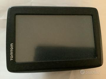 "Navigatore TomTom Model: 4EN42 Z1230"