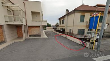 Posti auto a ceriale, ribasso da 12 A 9.000 euro