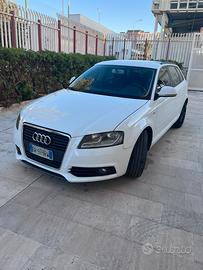 Audi A3 s line sportwagon automatica