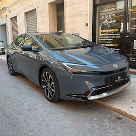 Toyota Prius 2.0 Plug-in Hybrid Lounge - 111KW