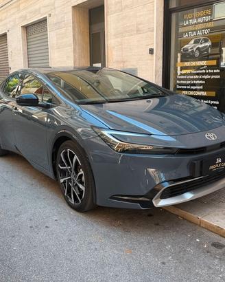 Toyota Prius 2.0 Plug-in Hybrid Lounge - 111KW